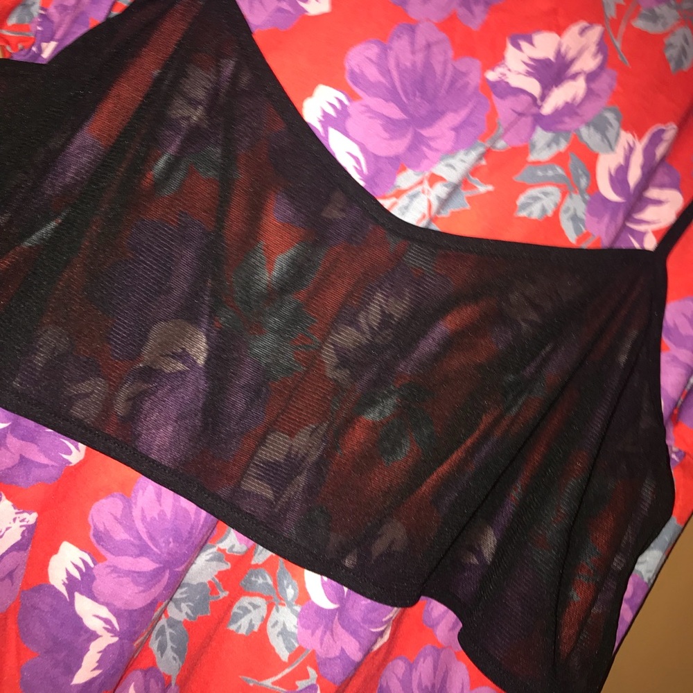 Floral Mesh Top - Picture 2 of 4